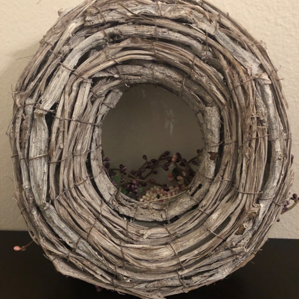 WREATH - Picture 3 of 9